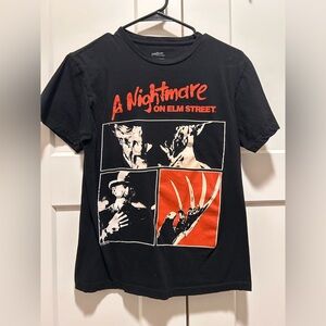 Halloween Nightmare on Elm Street shirt. Freddy Krueger. Men’s size small.